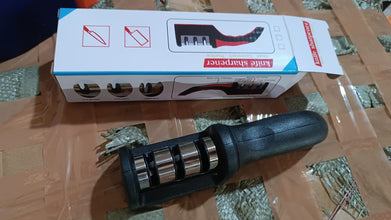 Manual Red & Black Knife Sharpener 3 Stage Sharpening Tool for Ceramic Knife and Steel Knives.